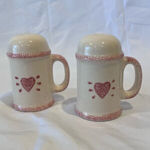 Vintage Loomco Spongeware Salt & Pepper Shakers Pink Heart Country Kitchen